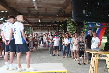 sprejem 5 